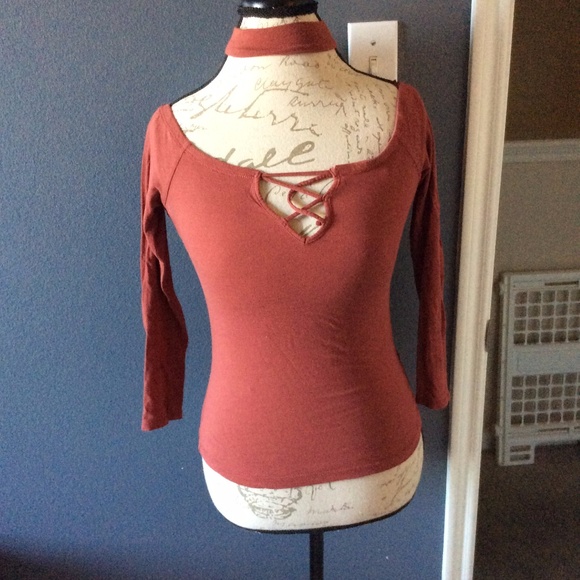 Women's Around The Neck Fitted Crop Top Size M - Picture 2 of 4